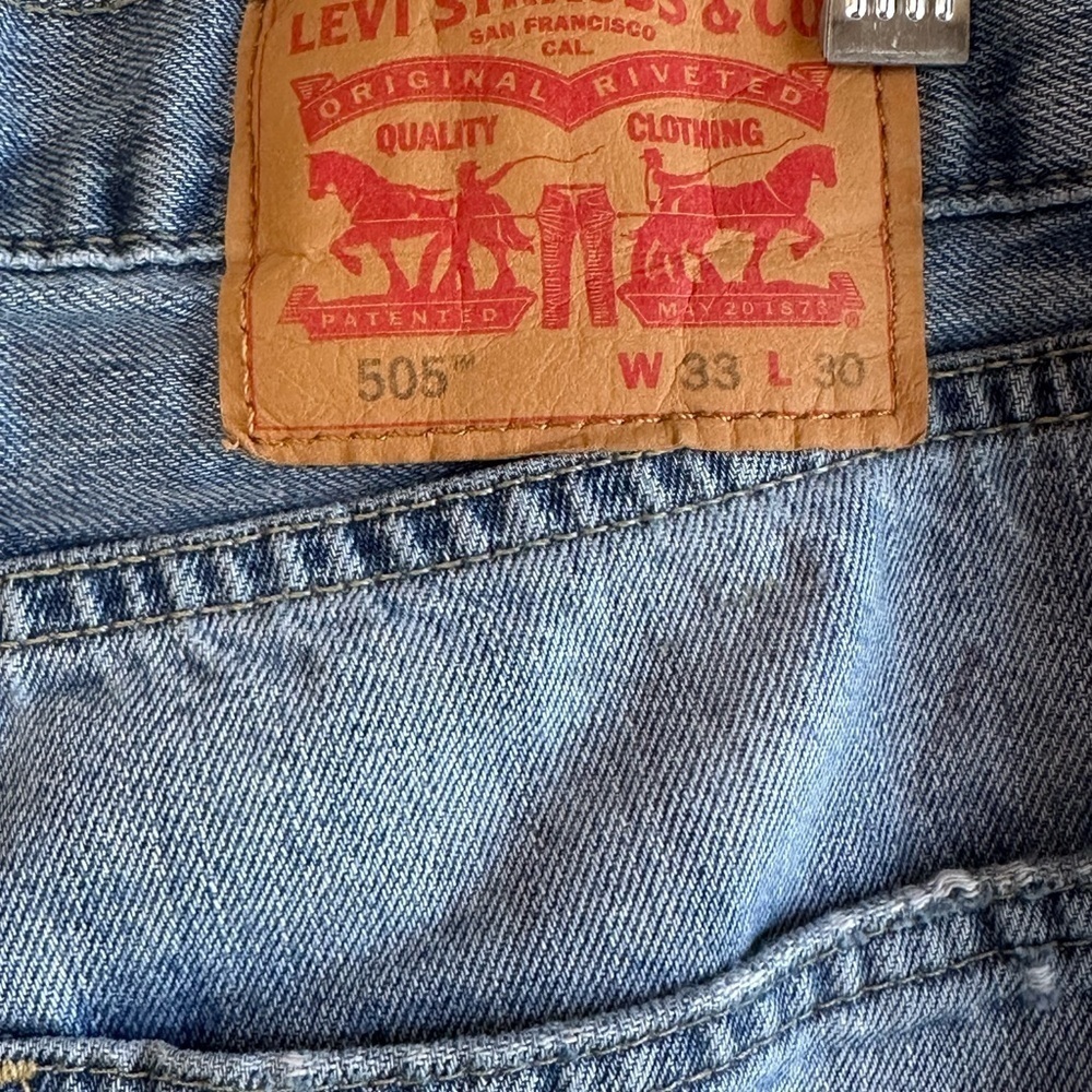 Levi’s 505 Classic Blue Medium Wash Straight Leg Denim Jeans Sz 33x30 - Picture 8 of 15